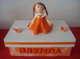 caixa menina